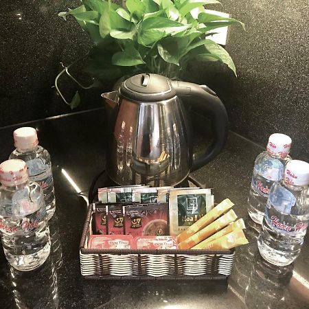Downtown Retro Serviced Apartment ホーチミン市 エクステリア 写真