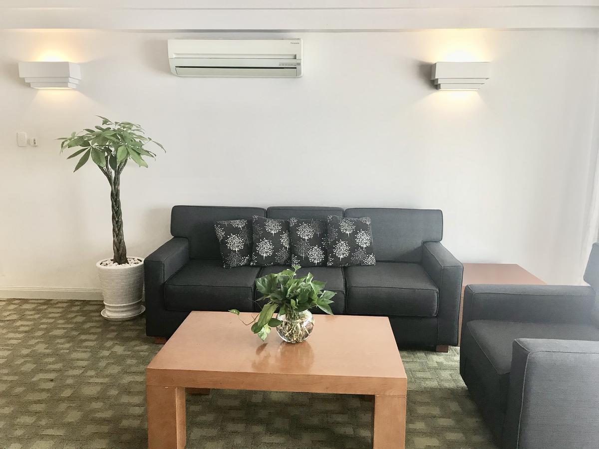 Downtown Retro Serviced Apartment ホーチミン市 エクステリア 写真