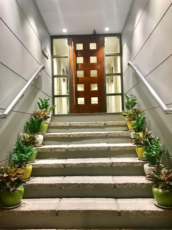 Downtown Retro Serviced Apartment ホーチミン市 エクステリア 写真
